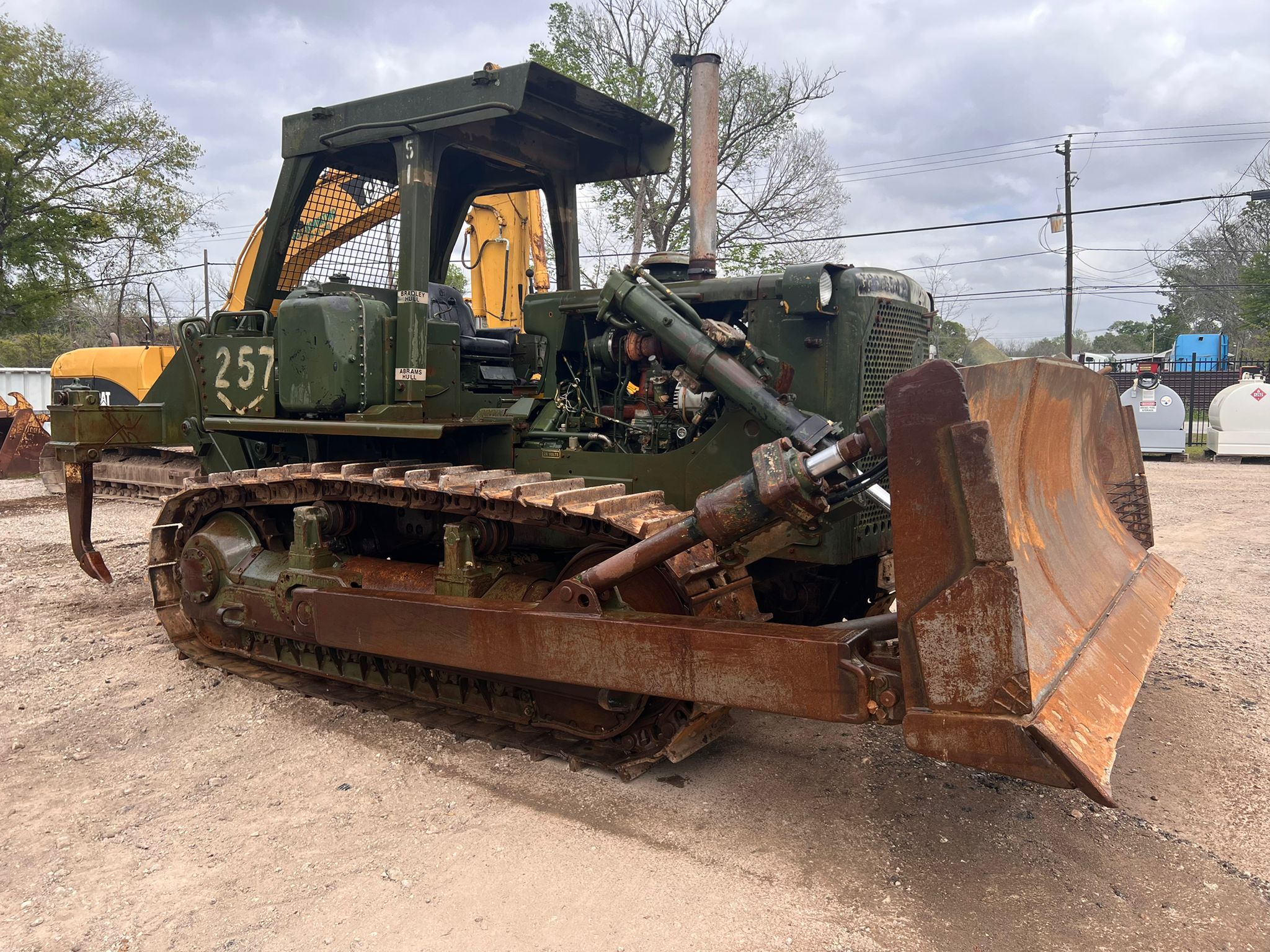 1988 CAT D7G Ex-Army 