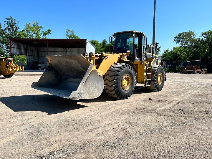 2002 CAT 980G