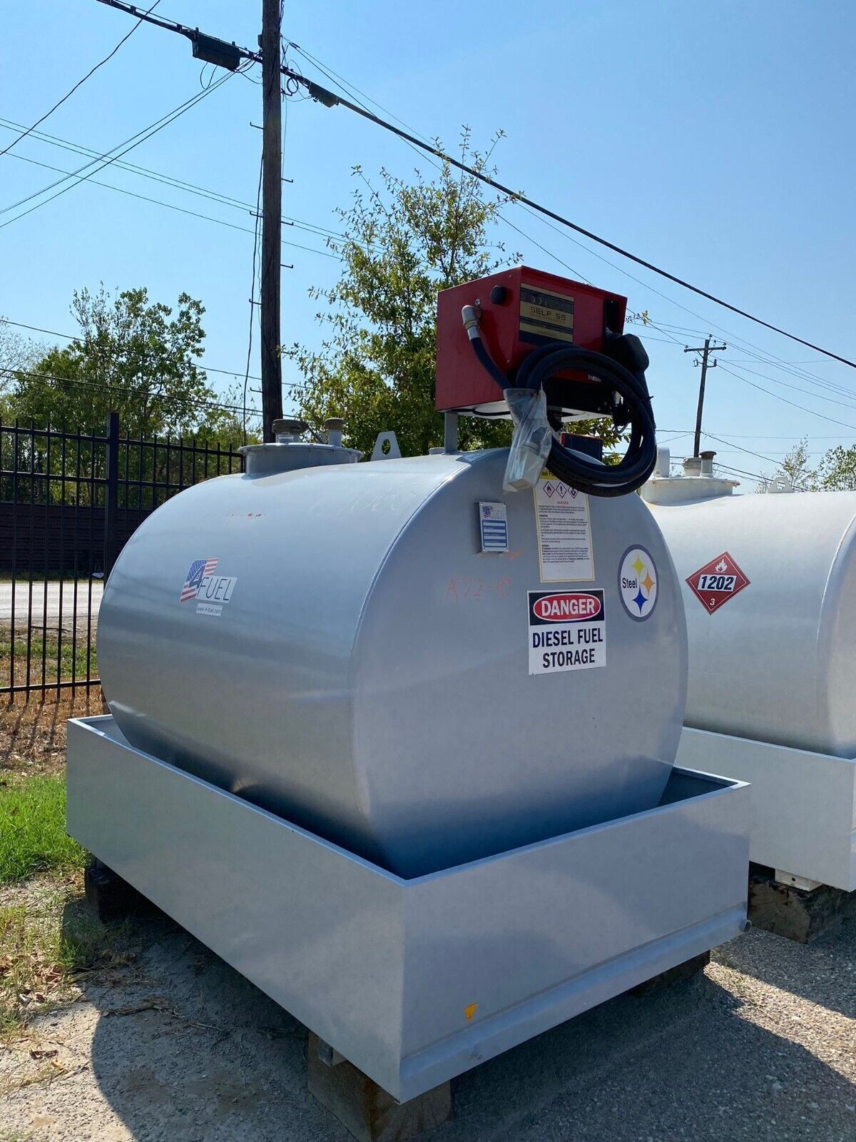 2022 Fuel Tank 4-FUEL.COM 540 GAL